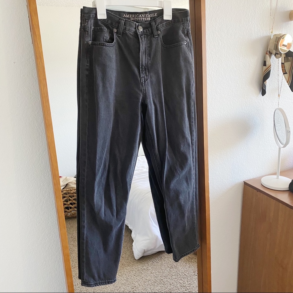 American Eagle Black Mom Jeans
